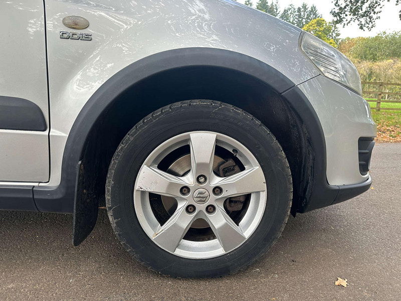Suzuki SX4 2.0 SX4 SZ5 DDiS 4WD 5dr 5dr Manual 2025