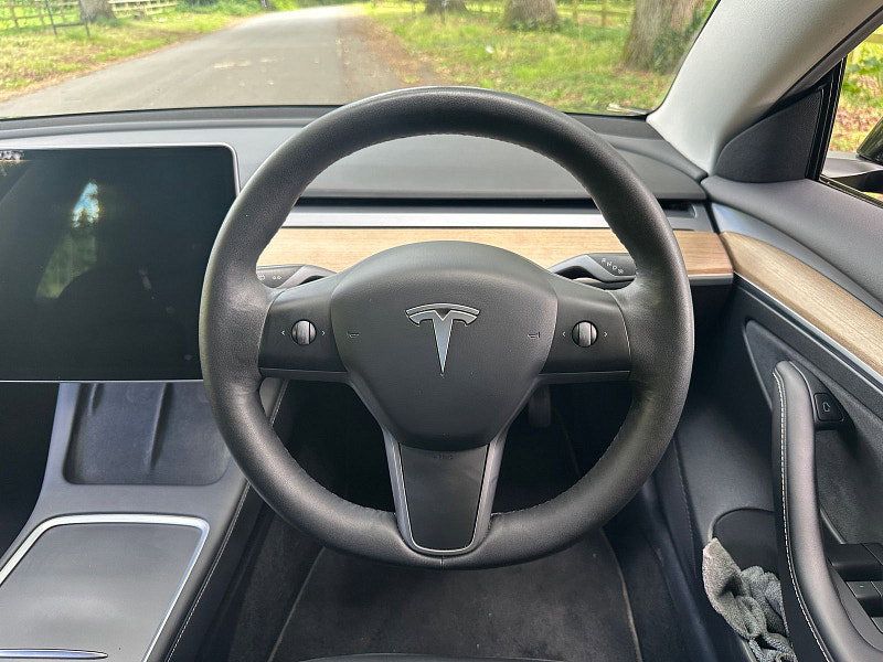 Tesla Model 3 Standard Range Plus Saloon 4dr Electric Auto RWD (241 bhp) 4dr Automatic 2026