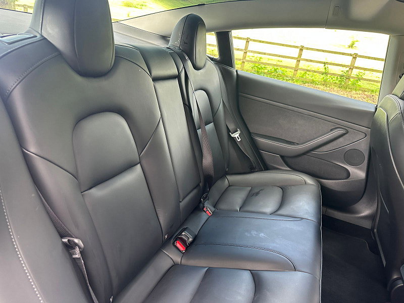 Tesla Model 3 Standard Range Plus Saloon 4dr Electric Auto RWD (241 bhp) 4dr Automatic 2026
