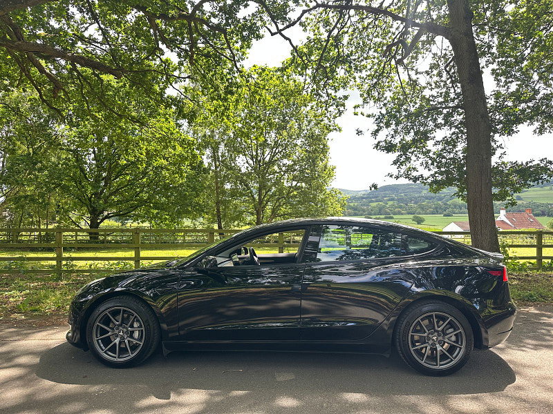 Tesla Model 3 Standard Range Plus Saloon 4dr Electric Auto RWD (241 bhp) 4dr Automatic 2026