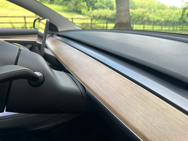 Tesla Model 3 Standard Range Plus Saloon 4dr Electric Auto RWD (241 bhp) 4dr Automatic 2026