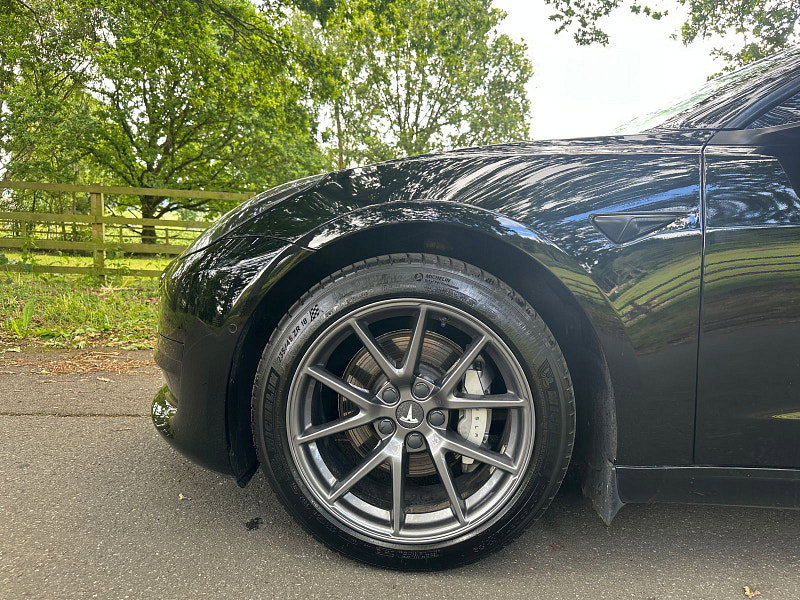 Tesla Model 3 Standard Range Plus Saloon 4dr Electric Auto RWD (241 bhp) 4dr Automatic 2026