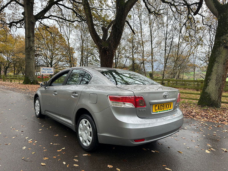 Toyota Avensis 2.0 D-4D T2 Saloon 4dr Diesel Manual Euro 4 (130 ps) 4dr Manual 2025