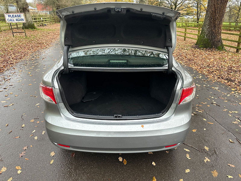 Toyota Avensis 2.0 D-4D T2 Saloon 4dr Diesel Manual Euro 4 (130 ps) 4dr Manual 2025