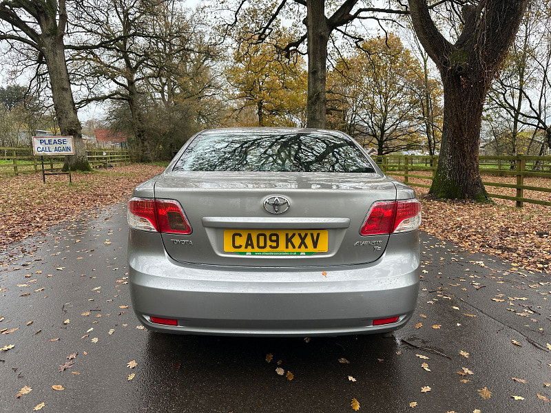 Toyota Avensis 2.0 D-4D T2 Saloon 4dr Diesel Manual Euro 4 (130 ps) 4dr Manual 2025