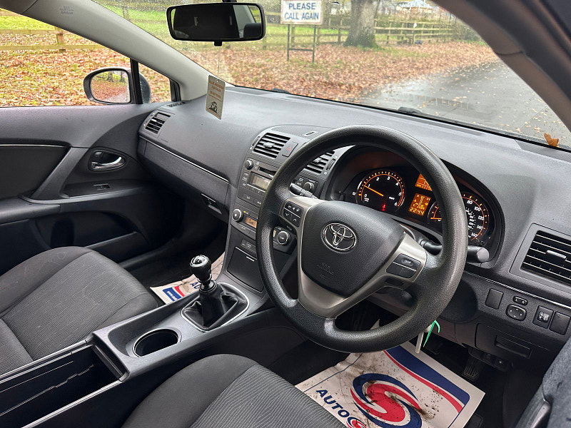 Toyota Avensis 2.0 D-4D T2 Saloon 4dr Diesel Manual Euro 4 (130 ps) 4dr Manual 2025