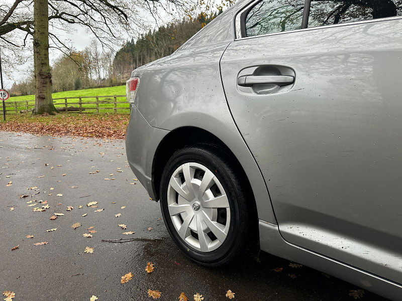 Toyota Avensis 2.0 D-4D T2 Saloon 4dr Diesel Manual Euro 4 (130 ps) 4dr Manual 2025