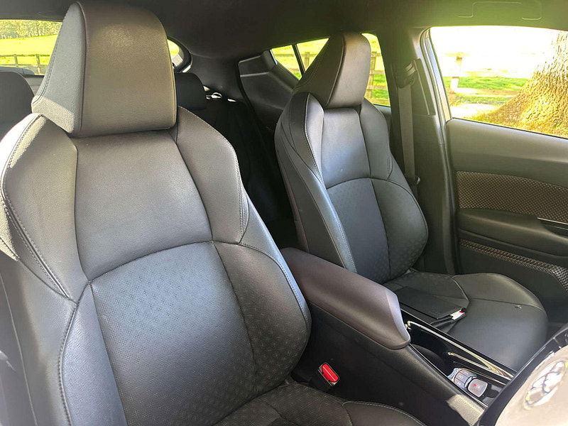 Toyota C-HR 1.8 C-HR Excel HEV CVT 5dr 5dr Automatic 2025