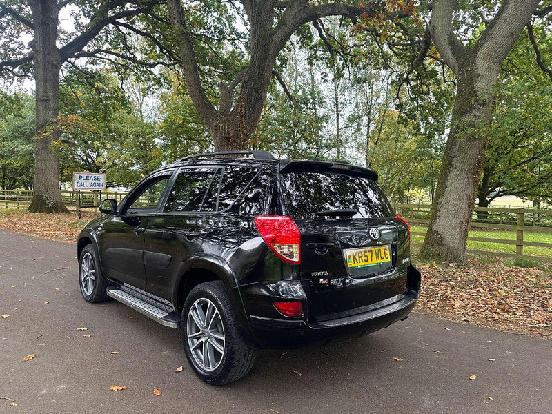Toyota RAV4 2.2 RAV4 T180 D-4D 4WD 5dr 5dr Manual 2025