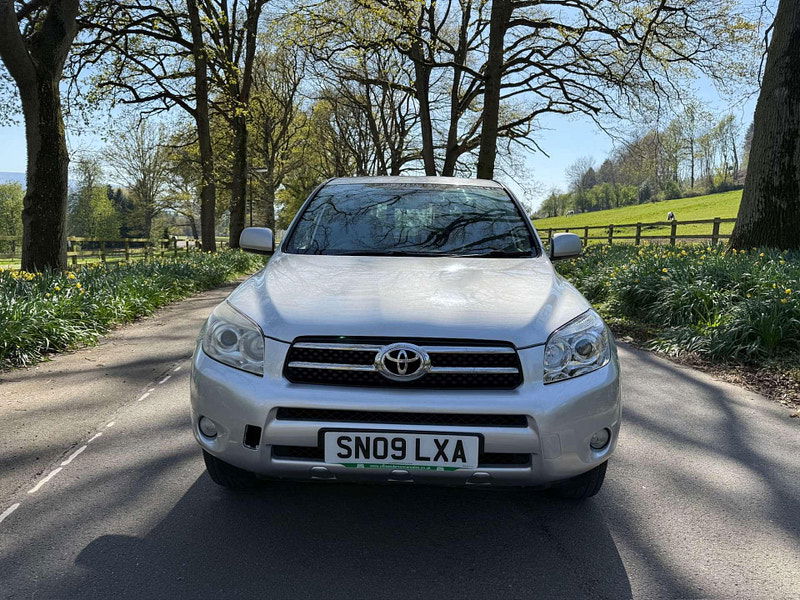 Toyota RAV4 2.2 RAV4 XT-R D-4D 4WD 5dr 5dr Manual 2025