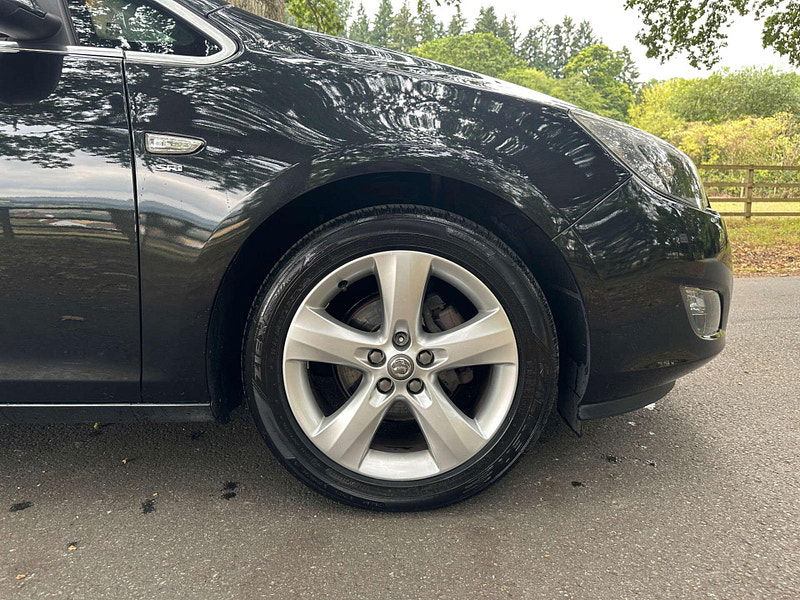 Vauxhall Astra 1.6 Astra SRI 5dr 5dr Manual 2025