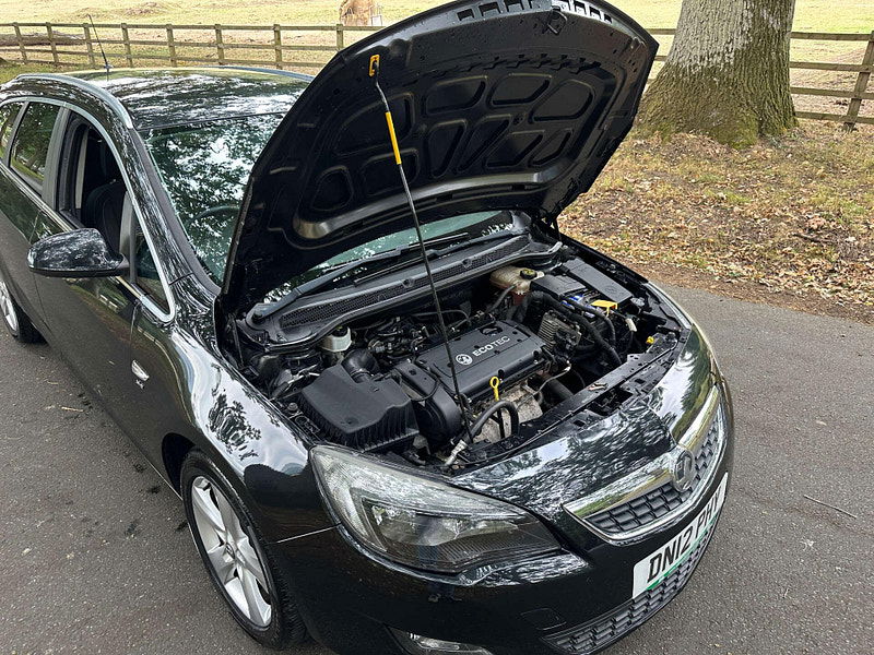Vauxhall Astra 1.6 Astra SRI 5dr 5dr Manual 2025