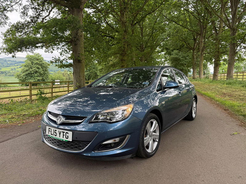 Vauxhall Astra 1.6 Astra SRI Auto 5dr 5dr Automatic 2025