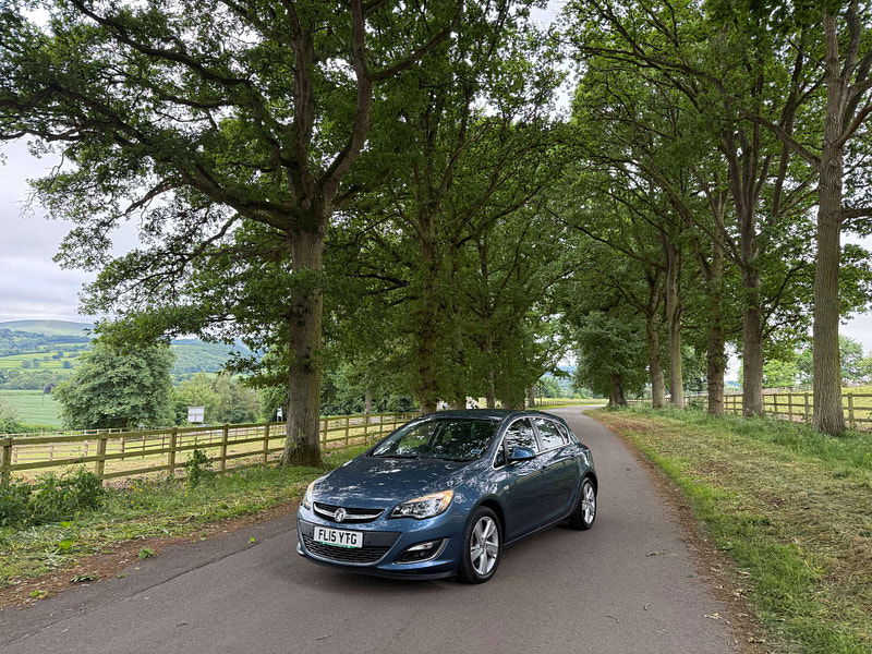 Vauxhall Astra 1.6 Astra SRI Auto 5dr 5dr Automatic 2025