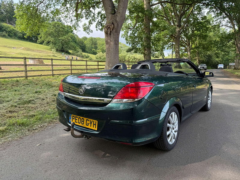 Vauxhall Astra 1.6 Astra TwinTop Sport 2dr 2dr Manual 2025