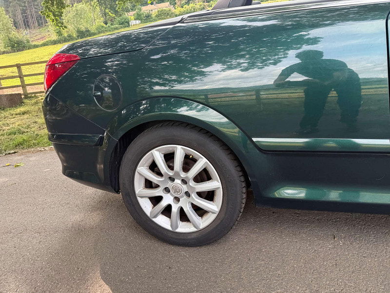 Vauxhall Astra 1.6 Astra TwinTop Sport 2dr 2dr Manual 2025