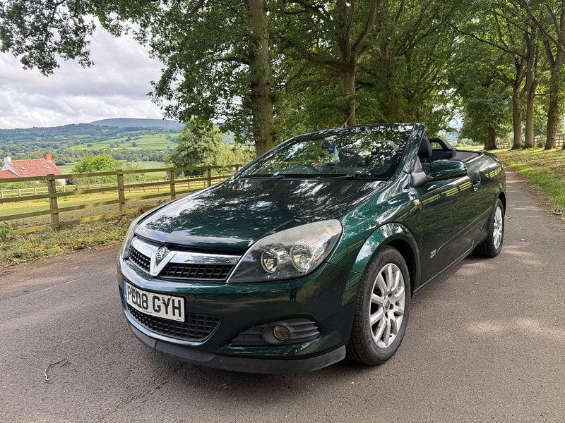 Vauxhall Astra 1.6 Astra TwinTop Sport 2dr 2dr Manual 2025