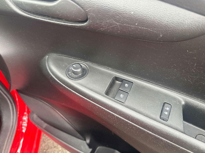 Vauxhall Viva 1.0 Viva SE AC 5dr 5dr Manual 2025