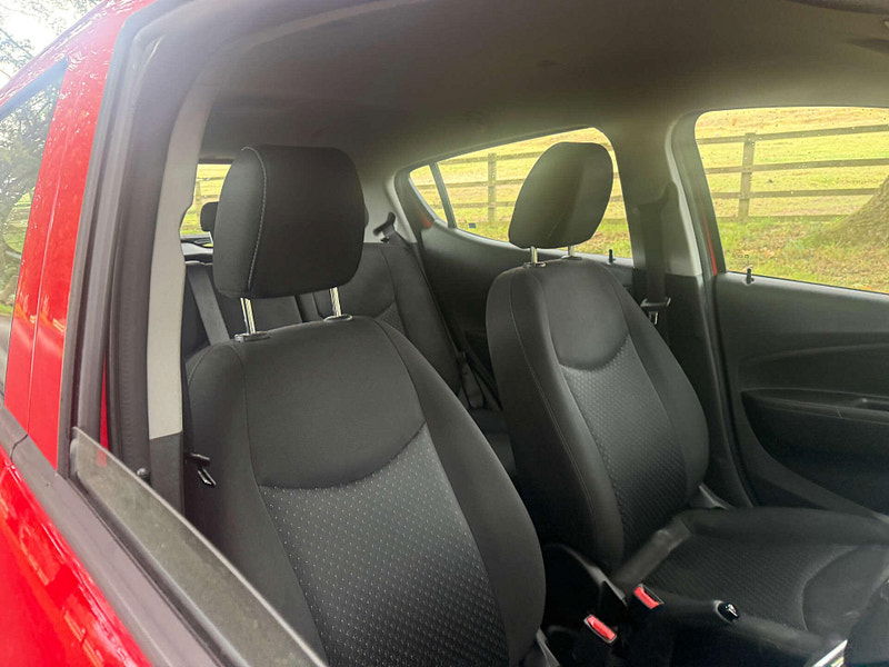 Vauxhall Viva 1.0 Viva SE AC 5dr 5dr Manual 2025