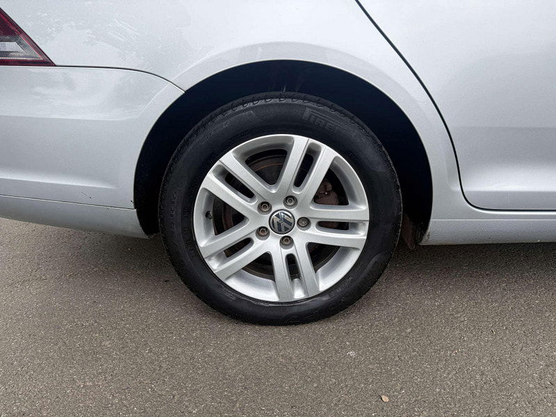 Volkswagen Golf 1.6 Golf SE TDI Semi-Auto 5dr 5dr Automatic 2025