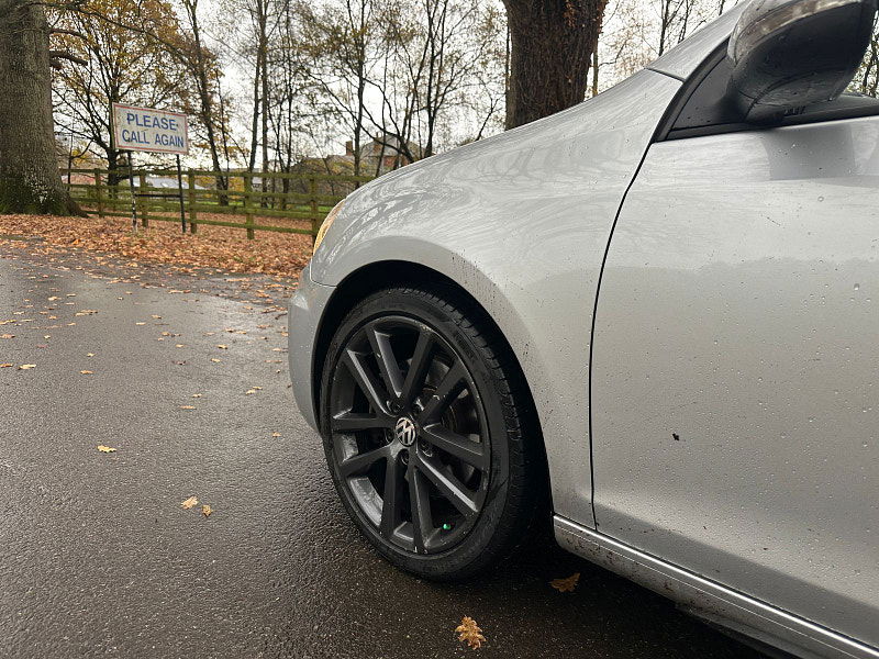 Volkswagen Golf 2.0 TDI GTD (Leather) Hatchback 5dr Diesel DSG Euro 5 (170 ps) 5dr Automatic 2025