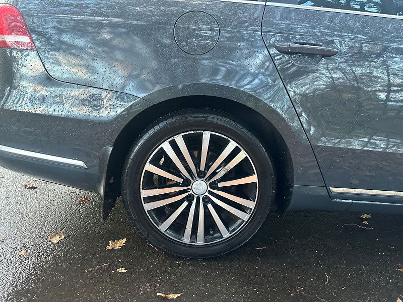 Volkswagen Passat 2.0 TDI BlueMotion Tech Sport Estate 5dr Diesel Manual Euro 5 (s/s) (140 ps) 5dr Manual 2025