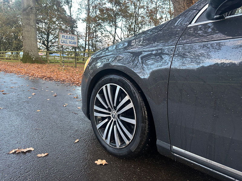 Volkswagen Passat 2.0 TDI BlueMotion Tech Sport Estate 5dr Diesel Manual Euro 5 (s/s) (140 ps) 5dr Manual 2025