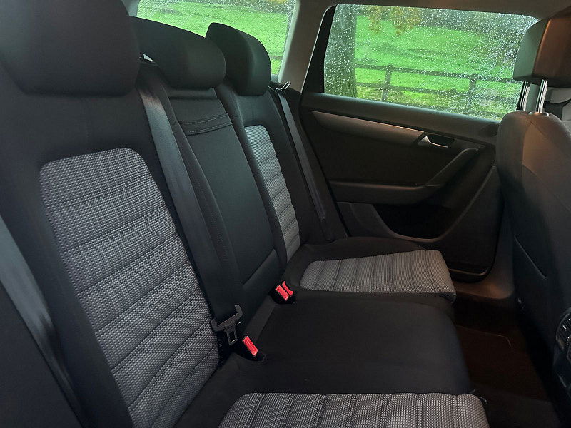 Volkswagen Passat 2.0 TDI BlueMotion Tech Sport Estate 5dr Diesel Manual Euro 5 (s/s) (140 ps) 5dr Manual 2025