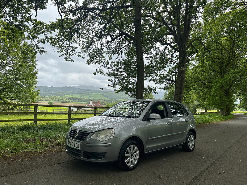 Volkswagen Polo 1.4 SE Hatchback 5dr Petrol Automatic (185 g/km, 74 bhp) 5dr Automatic 2026