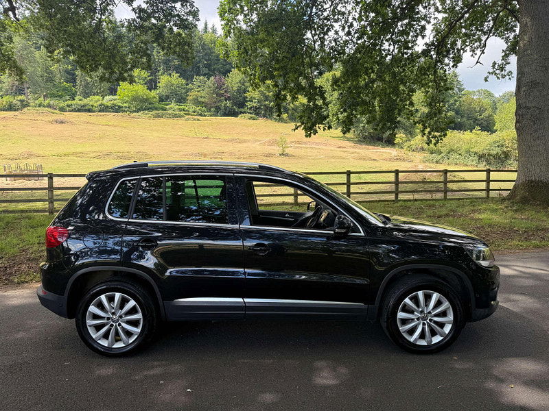 Volkswagen Tiguan 2.0 Tiguan Match TDI BlueMotion Technology 4Motion 4WD 5dr 5dr Manual 2025