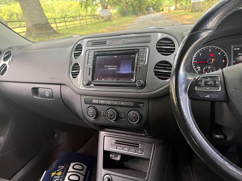Volkswagen Tiguan 2.0 Tiguan Match TDI BlueMotion Technology 4Motion 4WD 5dr 5dr Manual 2025