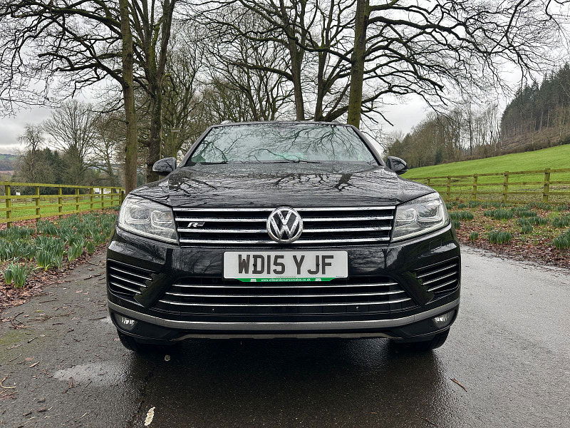 Volkswagen Touareg 3.0 TDI V6 BlueMotion Tech R-Line SUV 5dr Diesel Tiptronic 4WD Euro 6 (s/s) (262 ps) 5dr Automatic 2026