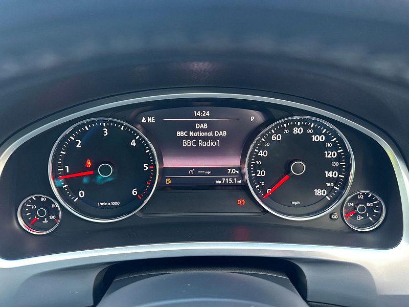 Volkswagen Touareg 3.0 TDI V6 SE SUV 5dr Diesel Tiptronic 4WD Euro 5 (s/s) (240 ps) 5dr Automatic 2026