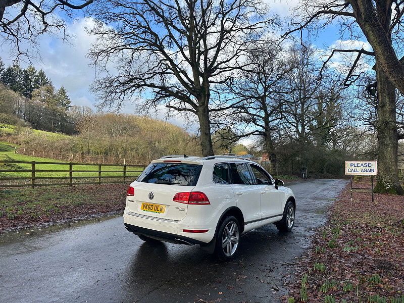 Volkswagen Touareg 3.0 TDI V6 SE SUV 5dr Diesel Tiptronic 4WD Euro 5 (s/s) (240 ps) 5dr Automatic 2026