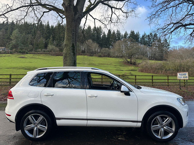 Volkswagen Touareg 3.0 TDI V6 SE SUV 5dr Diesel Tiptronic 4WD Euro 5 (s/s) (240 ps) 5dr Automatic 2026