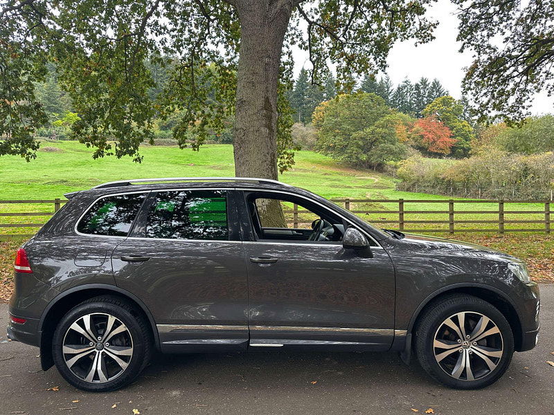Volkswagen Touareg 3.0 Touareg V6 Altitude TDI BlueMotion Technology Auto 4WD 5dr 5dr Automatic 2025