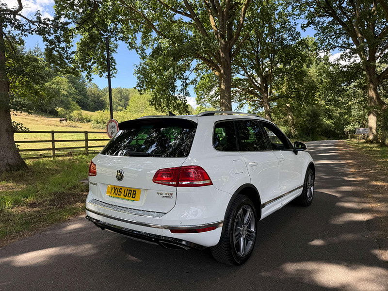 Volkswagen Touareg 3.0 Touareg V6 R-Line TDI BlueMotion Technology Auto 4WD 5dr 5dr Automatic 2025