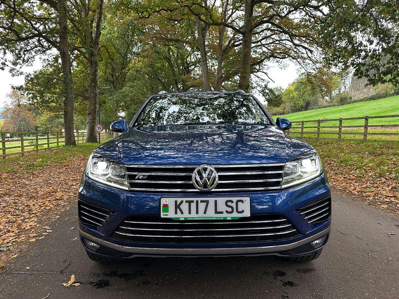 Volkswagen Touareg 3.0 Touareg V6 R-Line TDI BlueMotion Technology Auto 4WD 5dr 5dr Automatic 2025