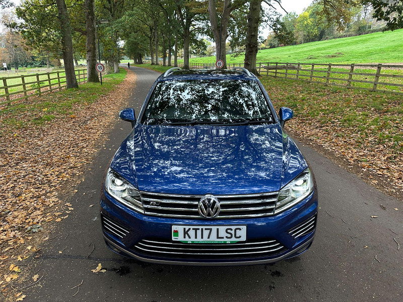 Volkswagen Touareg 3.0 Touareg V6 R-Line TDI BlueMotion Technology Auto 4WD 5dr 5dr Automatic 2025
