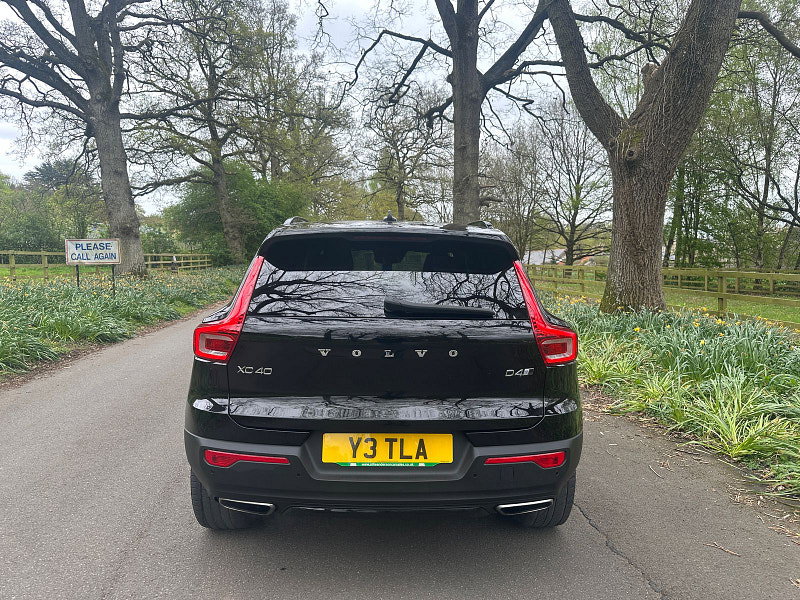 Volvo XC40 2.0 D4 R-Design Pro SUV 5dr Diesel Auto AWD Euro 6 (s/s) (190 ps) 5dr Automatic 2026