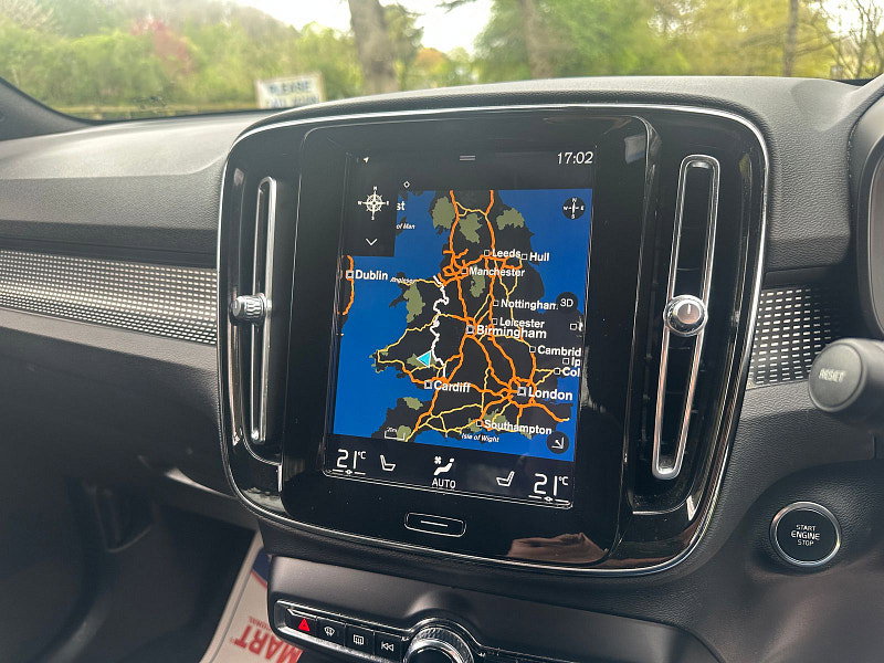 Volvo XC40 2.0 D4 R-Design Pro SUV 5dr Diesel Auto AWD Euro 6 (s/s) (190 ps) 5dr Automatic 2026