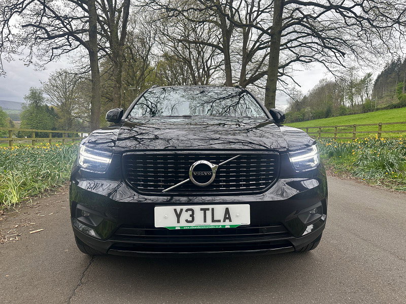 Volvo XC40 2.0 D4 R-Design Pro SUV 5dr Diesel Auto AWD Euro 6 (s/s) (190 ps) 5dr Automatic 2026