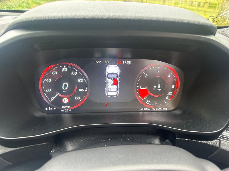 Volvo XC40 2.0 D4 R-Design Pro SUV 5dr Diesel Auto AWD Euro 6 (s/s) (190 ps) 5dr Automatic 2026