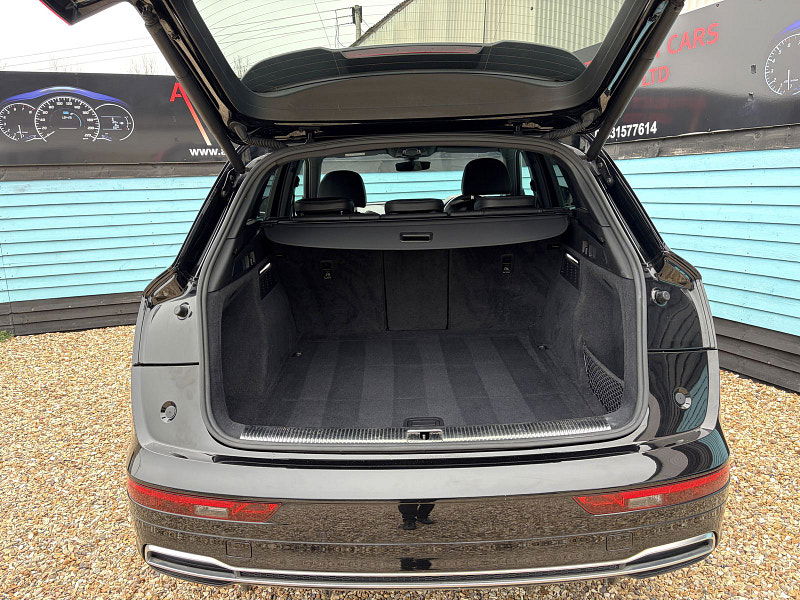 Audi Q5 2.0 TDI 40 S line SUV 5dr Diesel S Tronic quattro Euro 6 (s/s) (190 ps) 5dr Automatic 2026