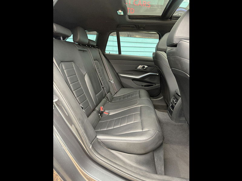 BMW 3 Series 2.0 330e 12kWh M Sport Touring 5dr Petrol Plug-in Hybrid Auto Euro 6 (s/s) (292 ps) 5dr Automatic 2026