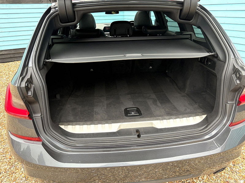 BMW 3 Series 2.0 330e 12kWh M Sport Touring 5dr Petrol Plug-in Hybrid Auto Euro 6 (s/s) (292 ps) 5dr Automatic 2026