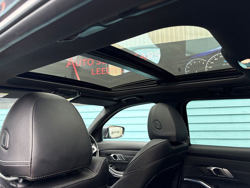 BMW 3 Series 2.0 330e 12kWh M Sport Touring 5dr Petrol Plug-in Hybrid Auto Euro 6 (s/s) (292 ps) 5dr Automatic 2026