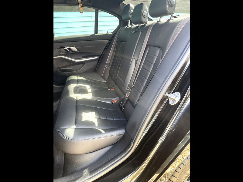 BMW 3 Series 3.0 330d MHEV M Sport Saloon 4dr Diesel Auto Euro 6 (s/s) (286 ps) 4dr Automatic 2025