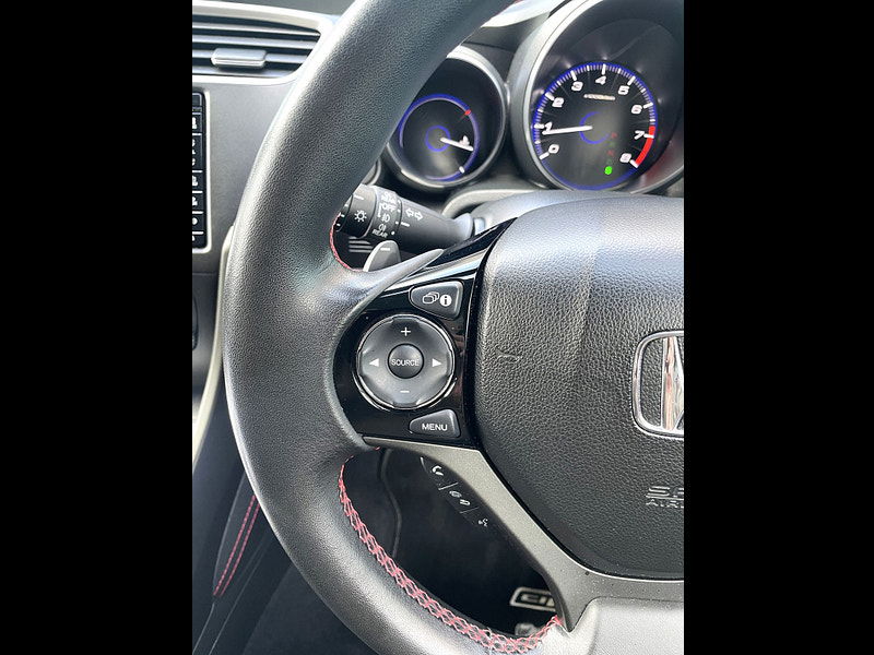 Honda Civic 1.8 i-VTEC Sport Tourer 5dr Petrol Auto Euro 6 (Navi) (142 ps) 5dr Automatic 2025