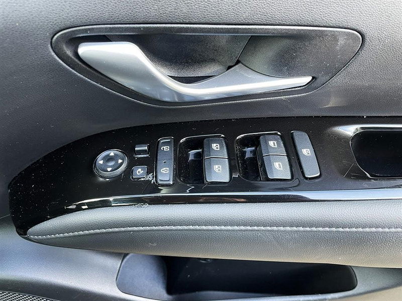Hyundai Tucson 1.6 h T-GDi SE Connect Auto Euro 6 (s/s) 5dr 5dr Automatic 2025